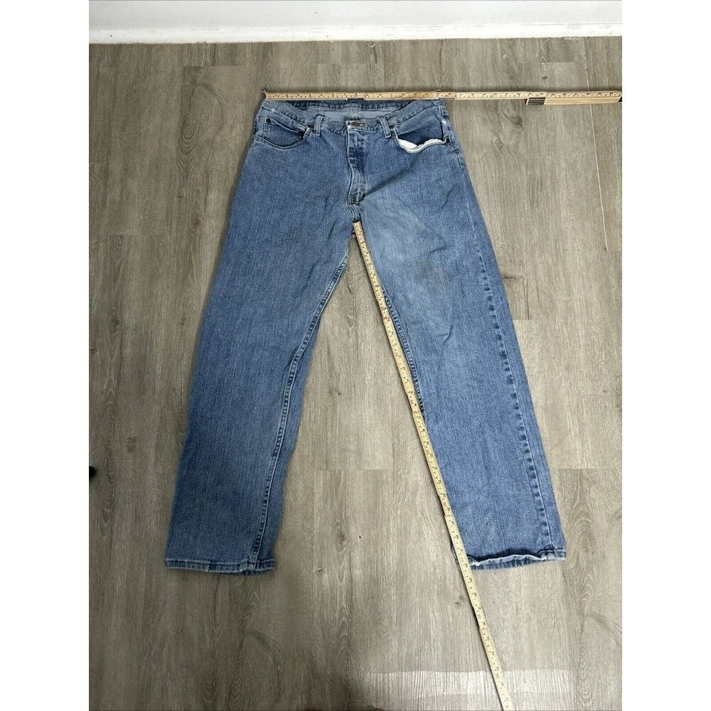 Wrangler Men's Relaxed Fit Jeans Blue Denim Faded Wash Size 34x30‎ Classic